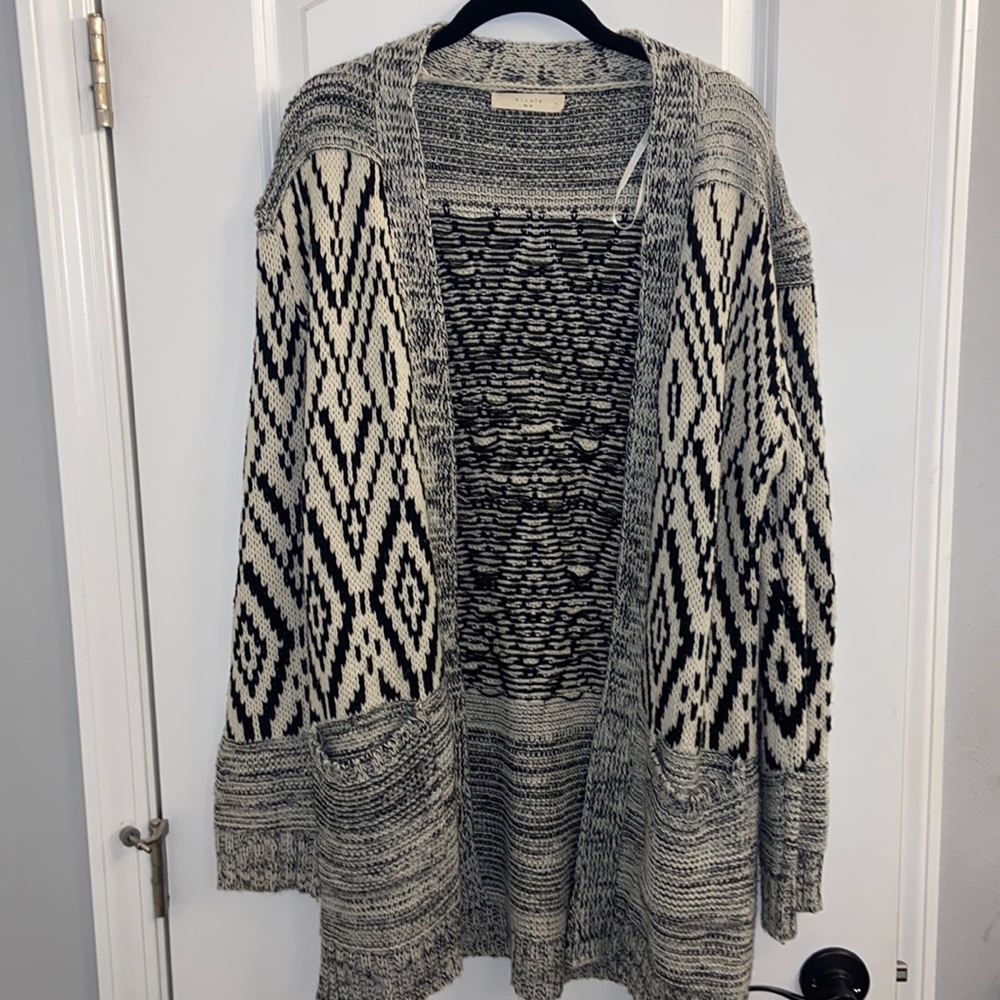 Elodie black and white cardigan